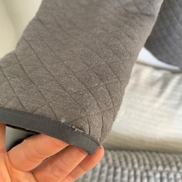 Woods women’s Pullover. Medium. - Picture 7 of 7